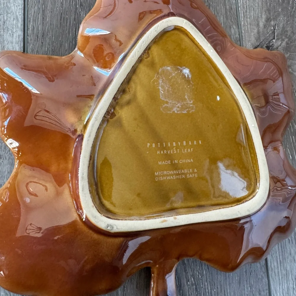 Pottery Barn Harvest Leaf Serving Plate Maple Leaf 10” Ceramic Salad Dish Brown